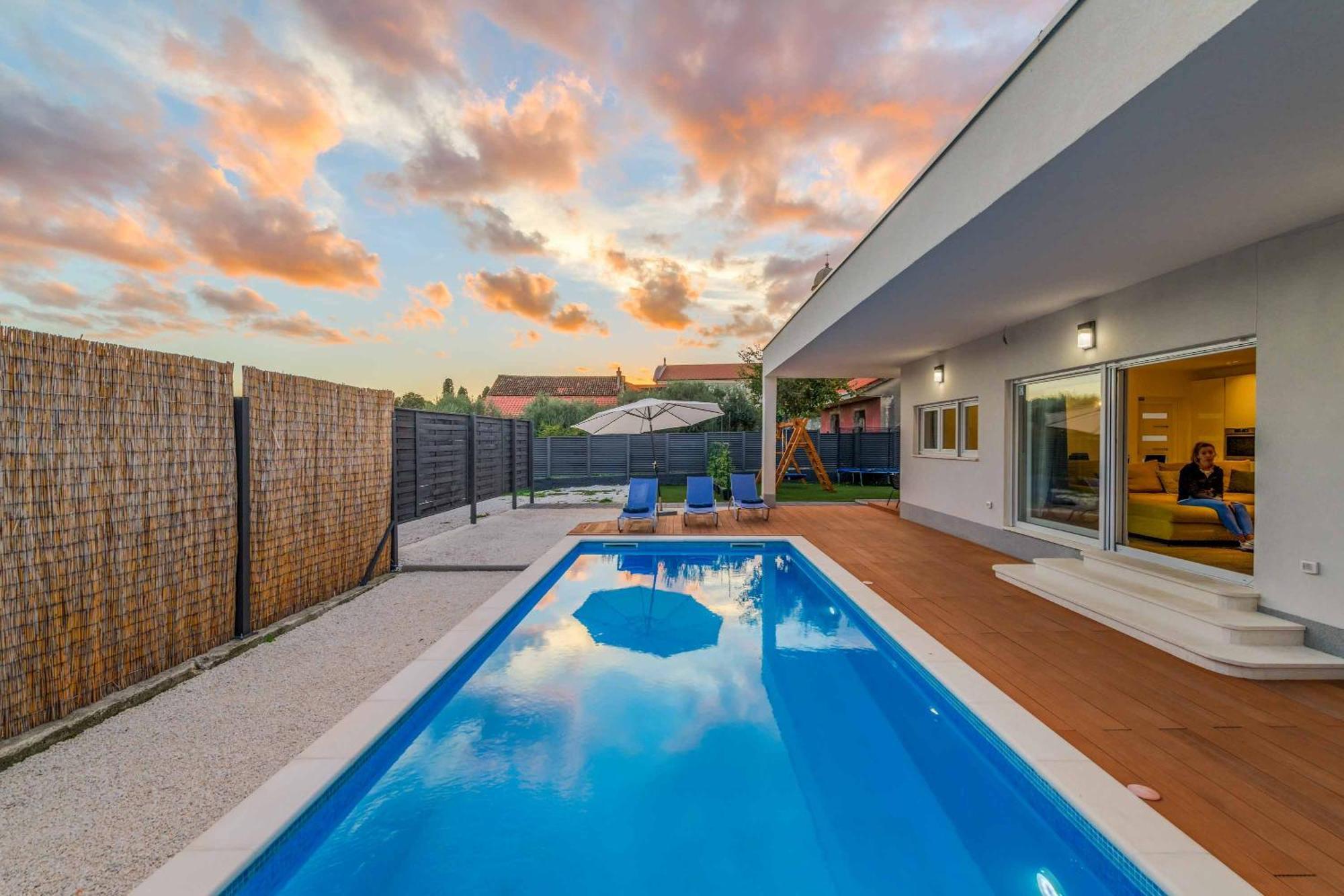 Midnight Moon Villa